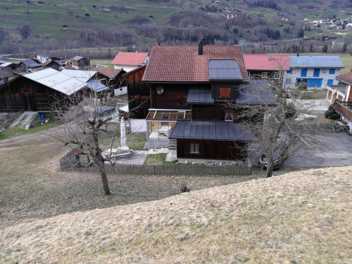 Casa Steilalva - grosszügiges Chalet für erholsamen Familienurlaub Surrein Exterior foto
