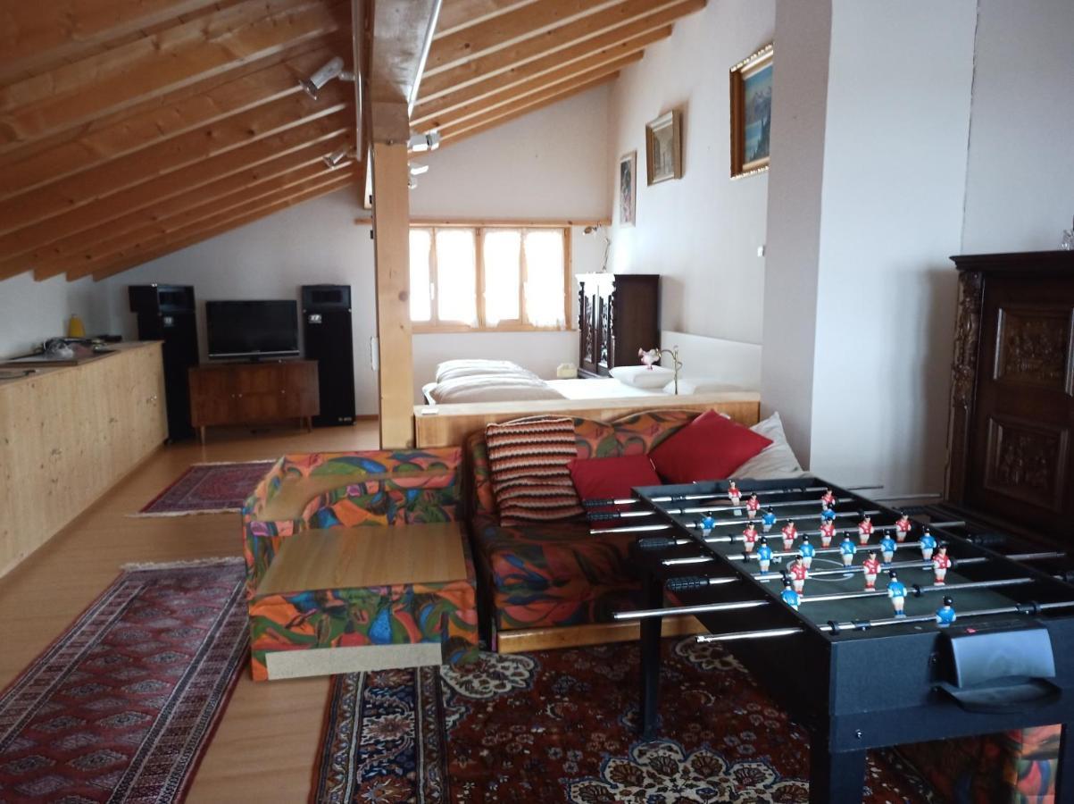 Casa Steilalva - grosszügiges Chalet für erholsamen Familienurlaub Surrein Exterior foto